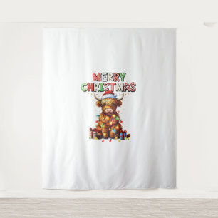 Niedliche Babyhochlandkuh mit Weihnachtslicht Wandteppich