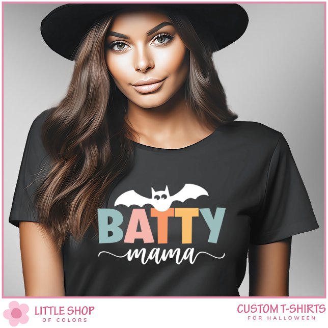 Niedliche Bat Batty Mama Anpassbare Halloween T-Shirt (Von Creator hochgeladen)