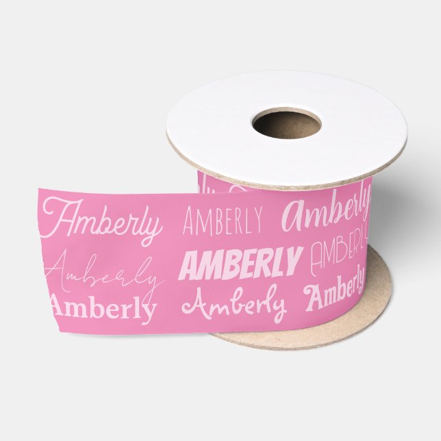 Niedliche, benutzerdefinierte Rosa Name Typografie Satinband (Spule)