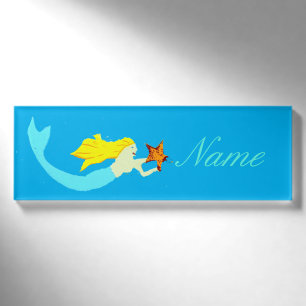 Niedliche Blonde Mermaid mit Star Thunder_Cove Namenschild