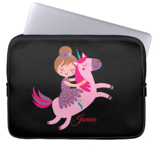 Niedliche Blondie-Hair-Girl-Reiten auf einem Einho Laptopschutzhülle
