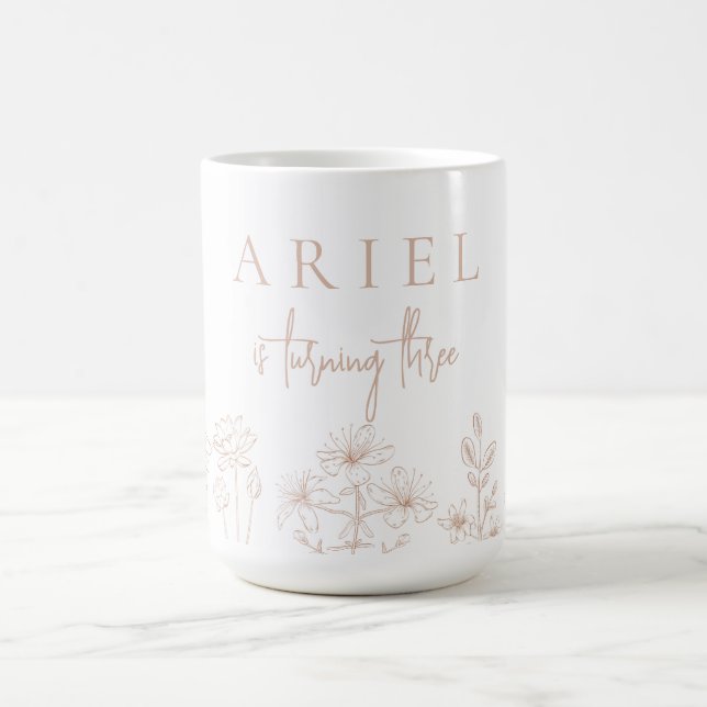Niedliche Blumenmädchen Geburtstagsfeier Tasse (Mittel)