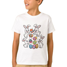 Niedliche Bunnies Tossing Ostereier