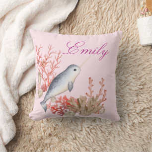 Niedliche bunt Ocean Narwhal Muscheln Kissen