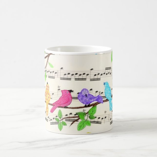 Niedliche bunte Tasse von Musikangehörigen (Mittel)