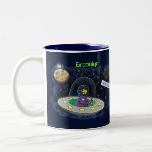 Niedliche Cartoon-Illustration über Fische im Welt Zweifarbige Tasse