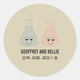 Niedliche Chemie-Hochzeitskleber Runder Aufkleber