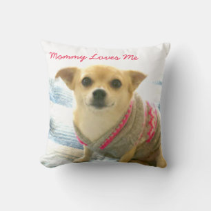 Niedliche Chihuahua Mommy Lieben Kissen