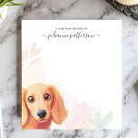 Niedliche Dackel Hund Personalisierter Name Notizblock<br><div class="desc">Zeigen Sie Ihre Liebe für Dackeln mit diesem hübschen, personalisierten Notizblock! Eine charmante Illustration einer langhaarigen Dackel, mit großen, seelenvollen Augen, flüchtigen Blicken aus der unteren links Ecke. Der weiche, neutrale Hintergrund behalte den Fokus auf die süße Jungfrau. Passen Sie dieses Notizblock mit Ihrem eigenen Text an. Ideal für Hundeliebhaber,...</div>