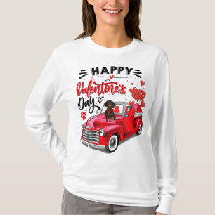 Niedliche Dackel Hund Red Truck Happy Valentine's  T-Shirt