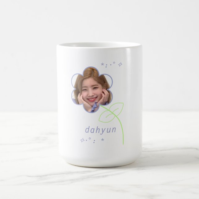 Niedliche Dahyun Kpop Zweimal Teen Ästhetik Kaffeetasse (Mittel)