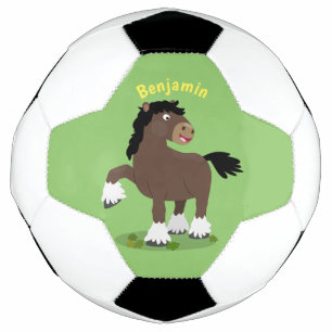 Niedliche Darstellung des Cartoon von Clydesdale Fußball