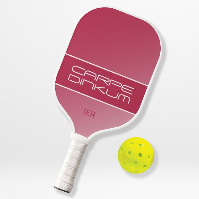 Niedliche Dink Puff Gradient Initials Magenta Red Pickleball Schläger (Von Creator hochgeladen)