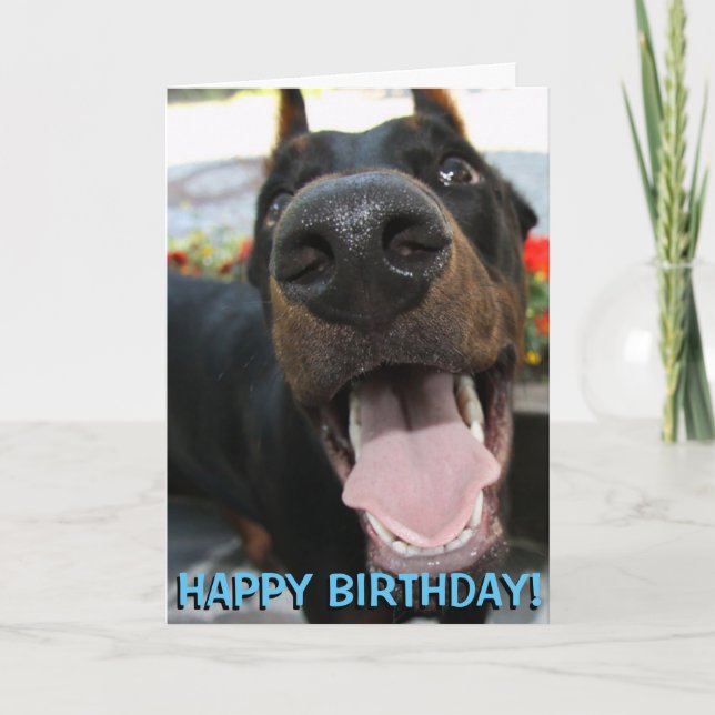 Niedliche Dobermanngeburtstagskarte Karte (Vorderseite)
