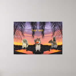 Niedliche Eichhörnchen bei tropischem Sonnenunterg Leinwanddruck