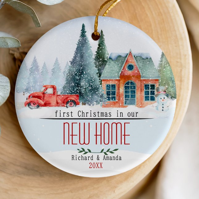 Niedliche erste Weihnachten in unserer neuen Zuhau Keramik Ornament (Von Creator hochgeladen)