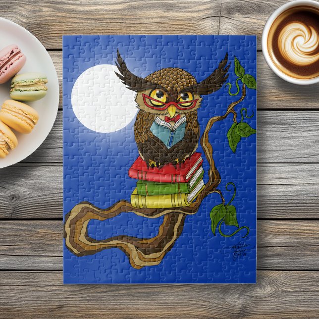 Niedliche Eule-Bücher (Von Creator hochgeladen)