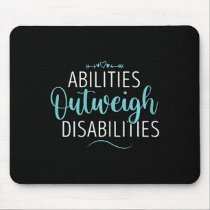Niedliche Fähigkeiten überwiegen die Behinderungen Mousepad