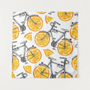 Niedliche Fahrräder mit orangefarbenen Rädern. Was Wandteppich