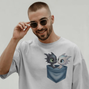 Niedliche Fantasiedrachen in der Tasche Baby Dra T-Shirt