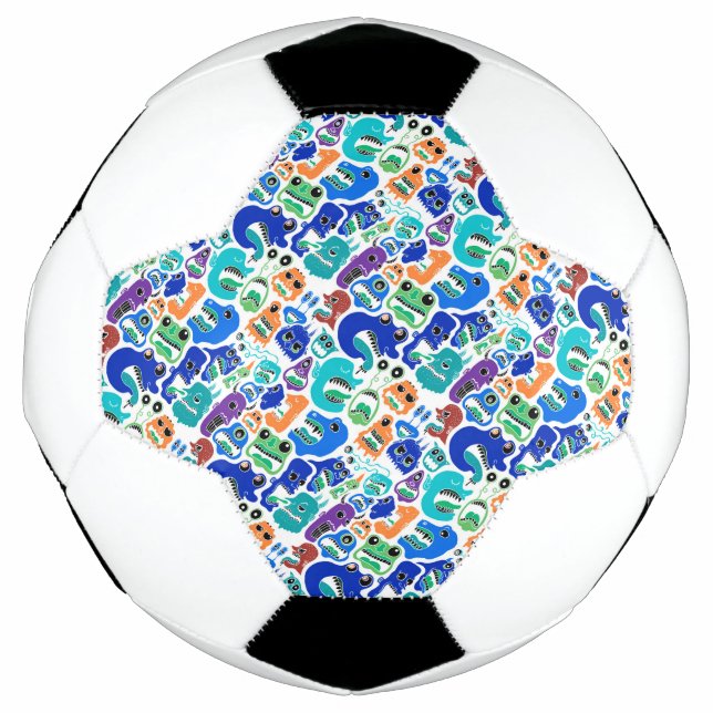 Niedliche farbenfrohe Monster sehen sich Mustern g Fußball (Vorderseite)