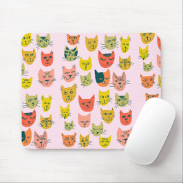 Niedliche Farbige Katzenköpfe Muster Pink Mousepad
