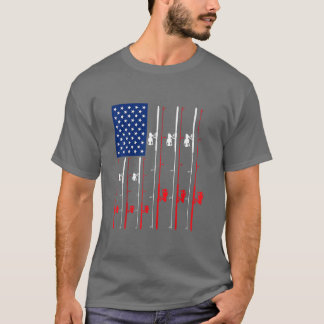 Niedliche Fischjagd unter US-Flagge  T-Shirt
