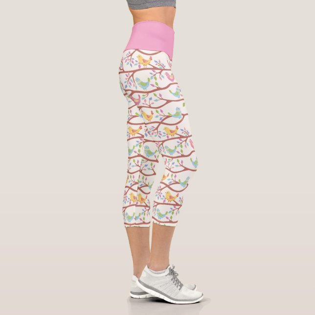 Niedliche Frühlingszweige und Vögel Capri Leggings (Rechts)
