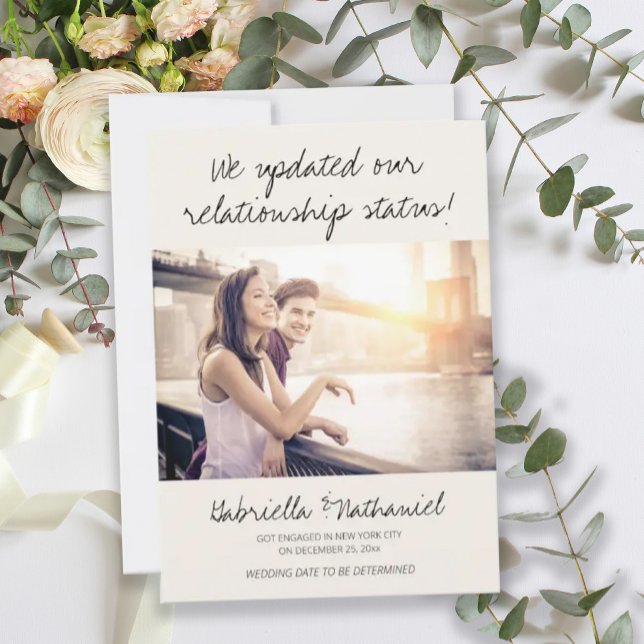 Niedliche Funny Verlobung Foto Ankündigung (Von Creator hochgeladen)