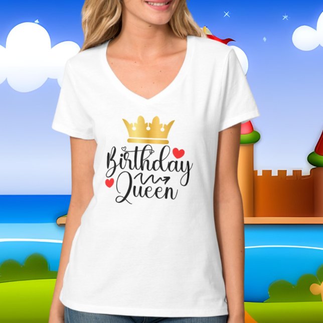 niedliche Geburtstag Queen Word Art T-Shirt (Von Creator hochgeladen)