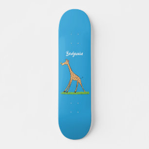 Niedliche Gigraffe mit Schmetterling-Cartoon Skateboard