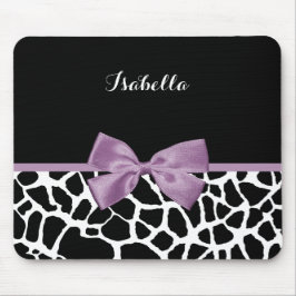 Niedliche Giraffe Druckvorschau Lila mit Namen Mousepad