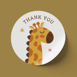 Niedliche Giraffe. Funny Animal Safari Zoo vielen  Runder Aufkleber<br><div class="desc">Niedliche lustige Giraffe Vielen Dank für Ihre Aufkleber für Kinder Geburtstagsparty oder Babydusche im Zoo oder Safari Thema.</div>