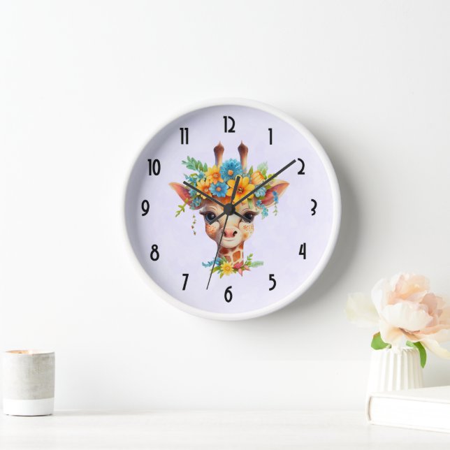 Niedliche Giraffe mit Blumenkrone Uhr (Zuhause)