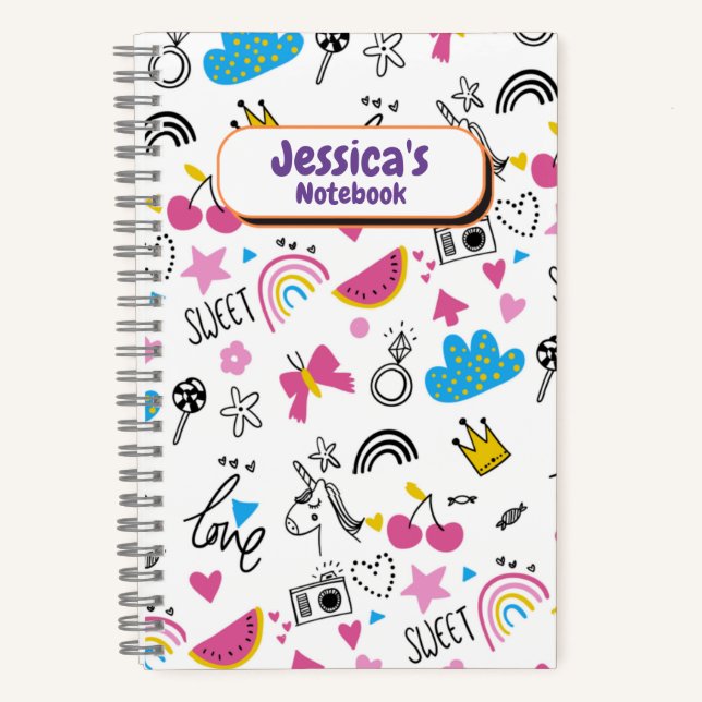 Niedliche Girly Unicorn Stars Rainbow Fun Vorname Notizbuch (Vorderseite)