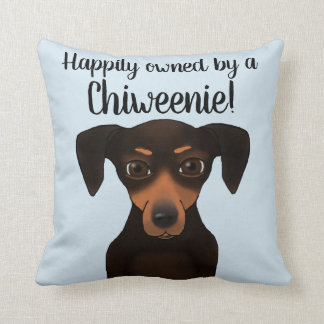 Niedliche glücklich besessene Chiweenie | Kissen