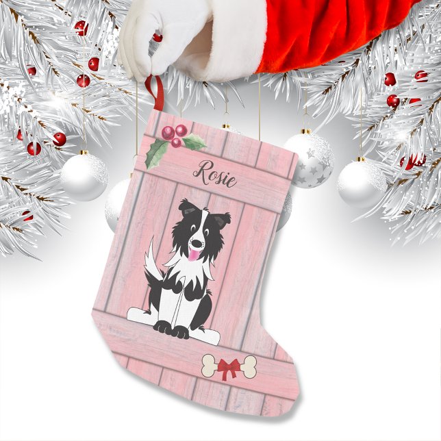 Niedliche Grenz-Collie Pink-Holzzaun-Monogramm Kleiner Weihnachtsstrumpf (Von Creator hochgeladen)
