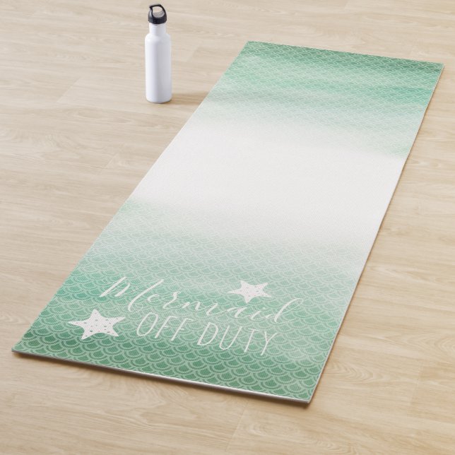 Niedliche grüne und weiße Meerjungfrau von der Pfl Yogamatte (Beispiel)