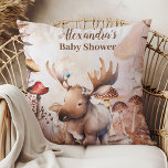 Niedliche Grünwaldtiere Woodland Babydusche Kissen<br><div class="desc">Mit unserem Butterfly Mushroom Woodland Nature Baby Duschkissen im Schmetterlingskissen stärken Sie das gemütliche Ambiente Ihrer Babydusche. Dieses bezaubernde Kissen besticht durch ein skurriles Design, das vom bezaubernden Wald inspiriert wurde und von zarten Schmetterlingen, bezaubernden Pilzen und üppiger Vegetation geschmückt ist. Unser Kissen ist sowohl stilvoll als auch komfortabel, um...</div>