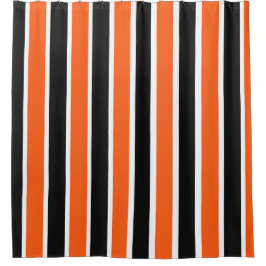 Niedliche Halloween-Streifen in Orange und Schwarz Duschvorhang