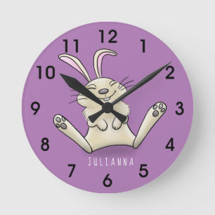 Niedliche Hasen-Cartoon-Abbildung Runde Wanduhr