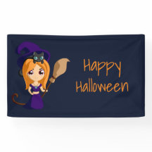 Niedliche Hexe im Lila Happy Halloween