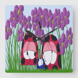Niedliche Illustration der Familie Ladybug Quadratische Wanduhr
