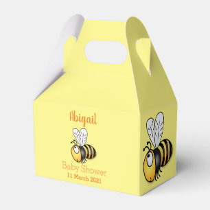 Niedliche Illustration des beglückten Cartoon Geschenkschachtel