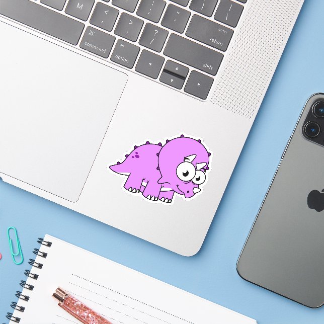Niedliche Illustration eines Triceratops. Aufkleber (Laptop mit iPhone)