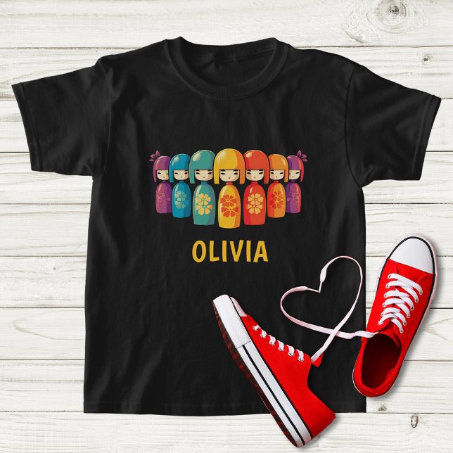 Niedliche japanische Kokeshi Dolls T-Shirt (Von Creator hochgeladen)
