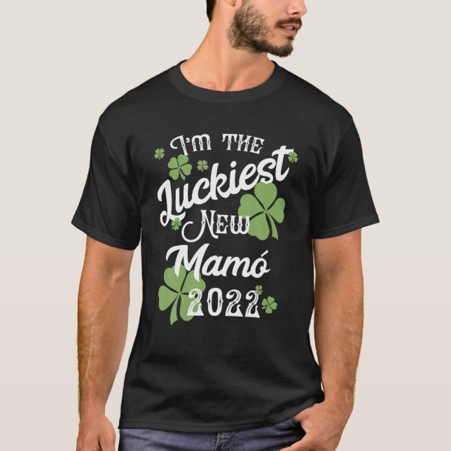 Niedliche Junge Mutter Mamo St Patricks Baby 2022 T-Shirt (Vorderseite)