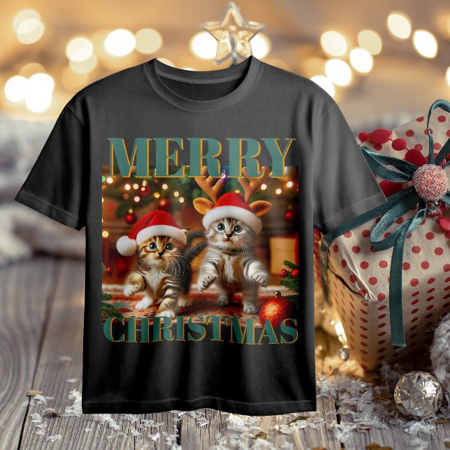 Niedliche Kätzchen mit dem Weihnachtsmann und Rent T-Shirt (Von Creator hochgeladen)