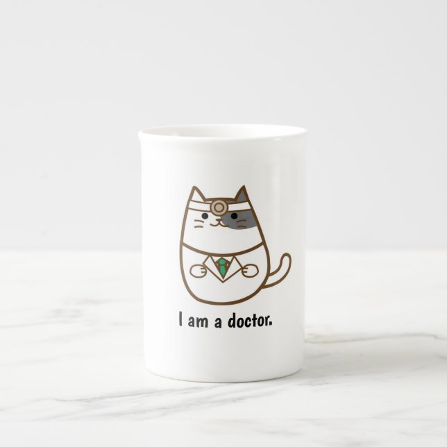 Niedliche Katze im Doktoruniformbecher Prozellantasse (Vorderseite)