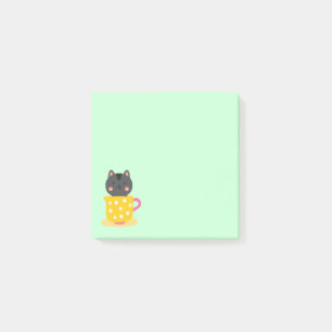 Niedliche Katze im Teacup-Cartoon auf Minze Post-it Klebezettel